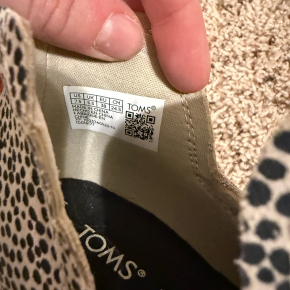 Toms Black and White Patterned Ankle Boots - Picture 4 of 7